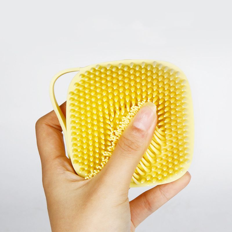 Fantastic Dog Bath Brush Comb for Cleaning